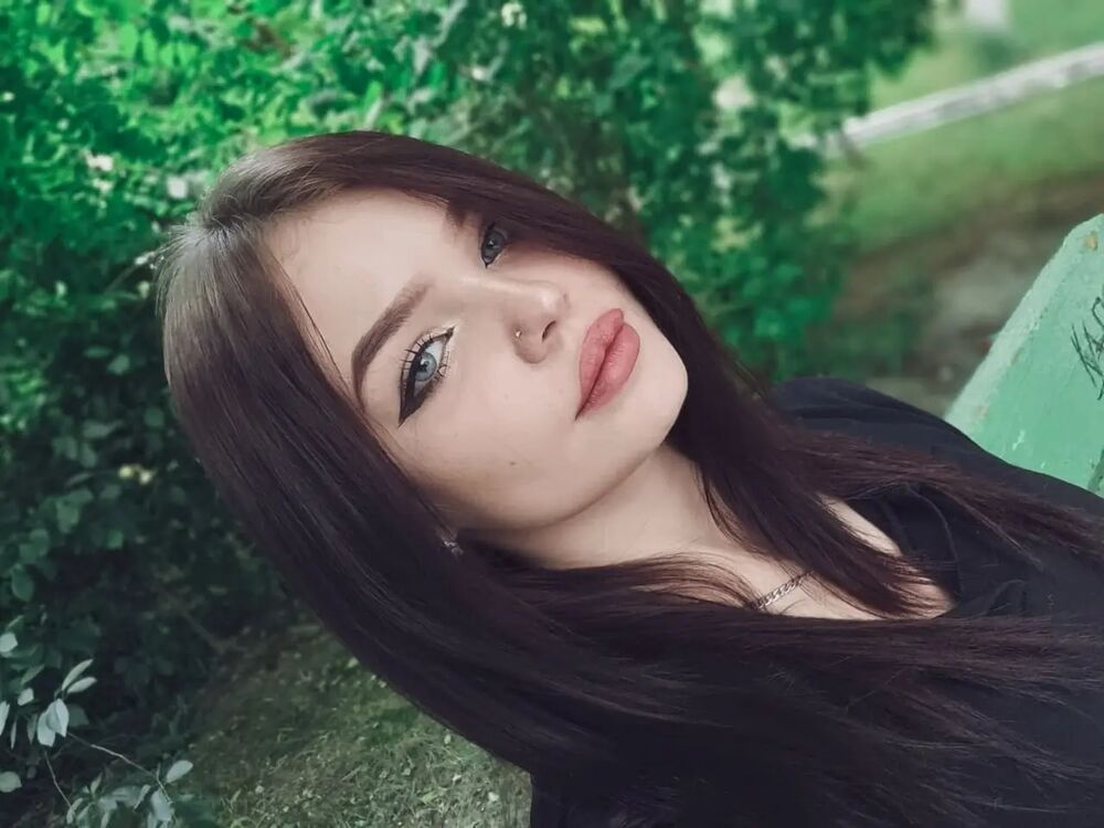  43847774  , 21 ,    