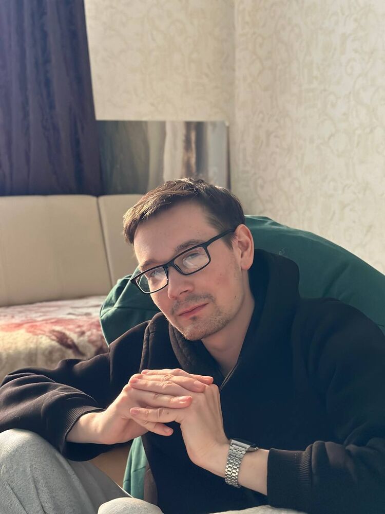  53865114  Daniil, 23 ,    