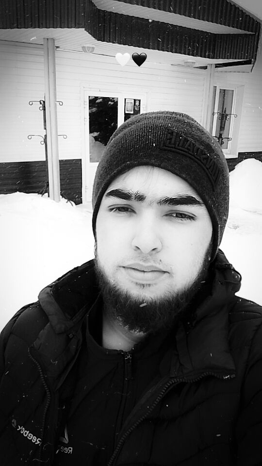   ,   Aziz, 24 ,   ,   