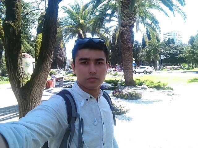  13049344  Doniyor, 30 ,    