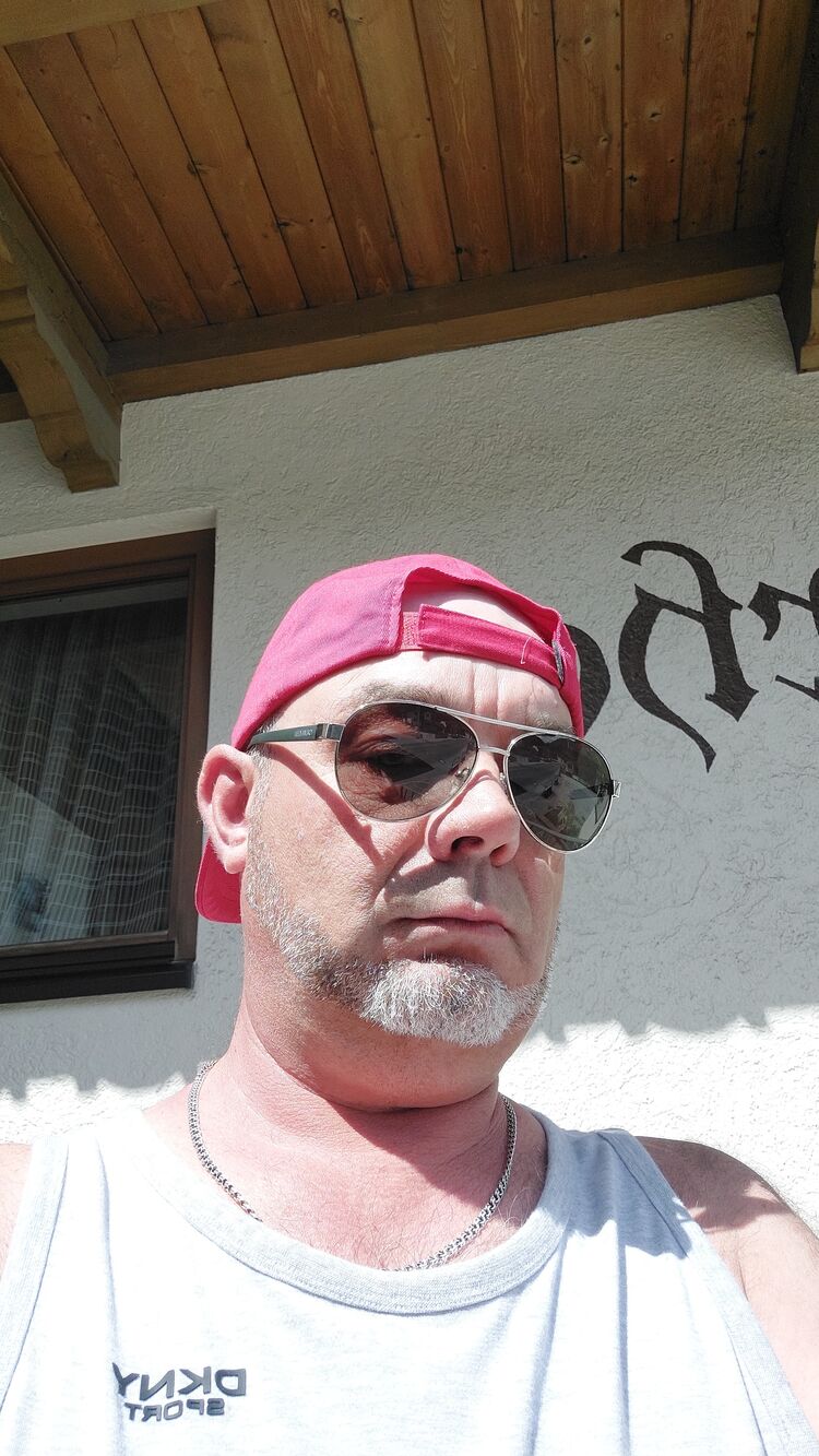  Jenbach,   Georgij, 50 ,   ,   , c , 