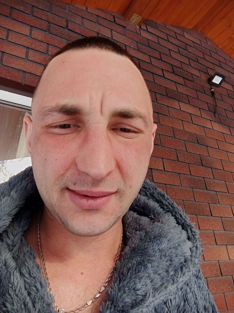  49381794  , 33 ,    