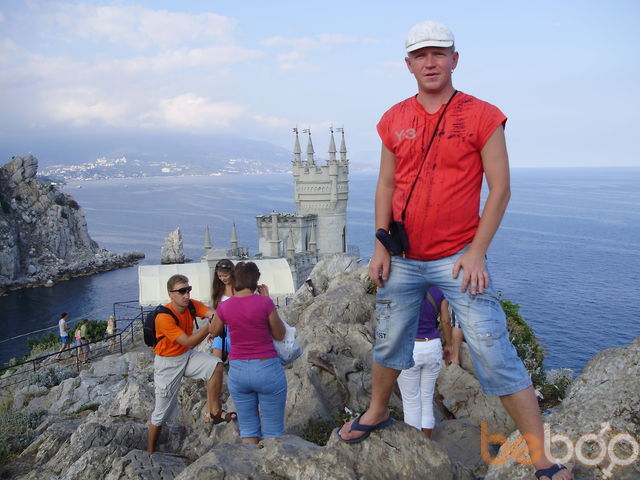  1087844  Viktor, 51 ,    