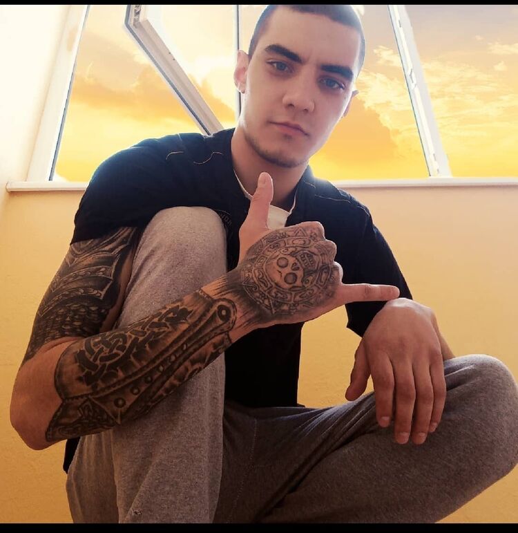  ,   , 27 ,   ,   