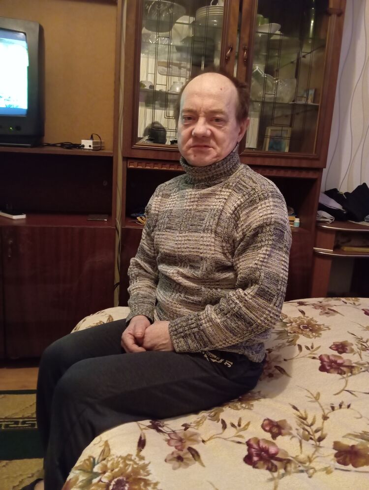  39687704  , 51 ,    