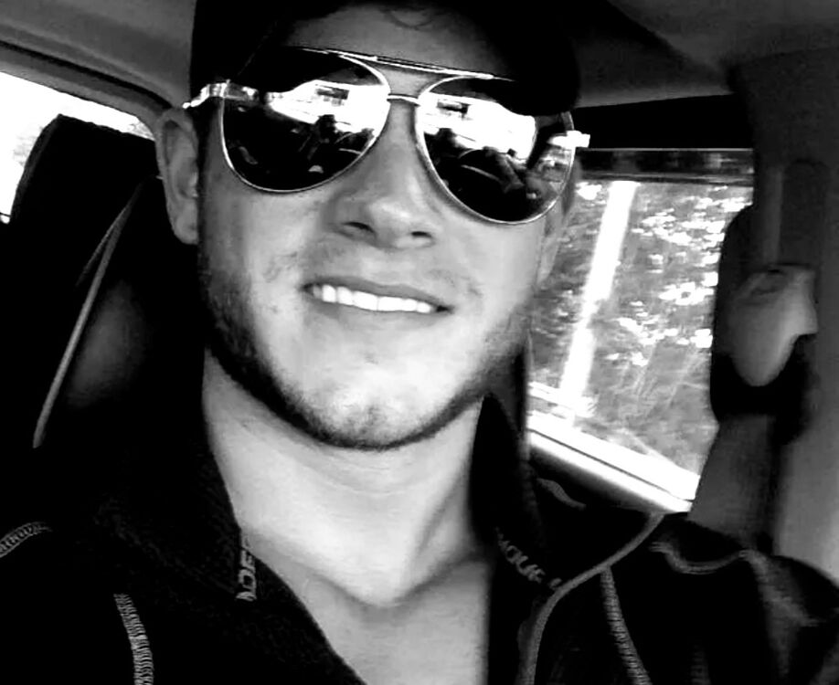   ,   Denis Denis, 35 ,   ,   