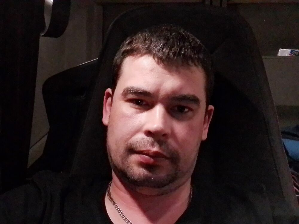  32563594  , 38 ,    