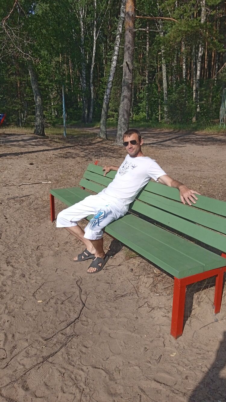  ,   Petr, 44 ,   c 