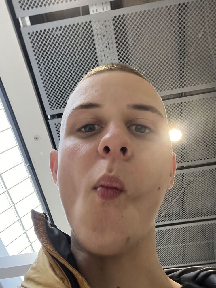 ���� 37886704 ����� ������, 21 ���, ���� ���������� � ������