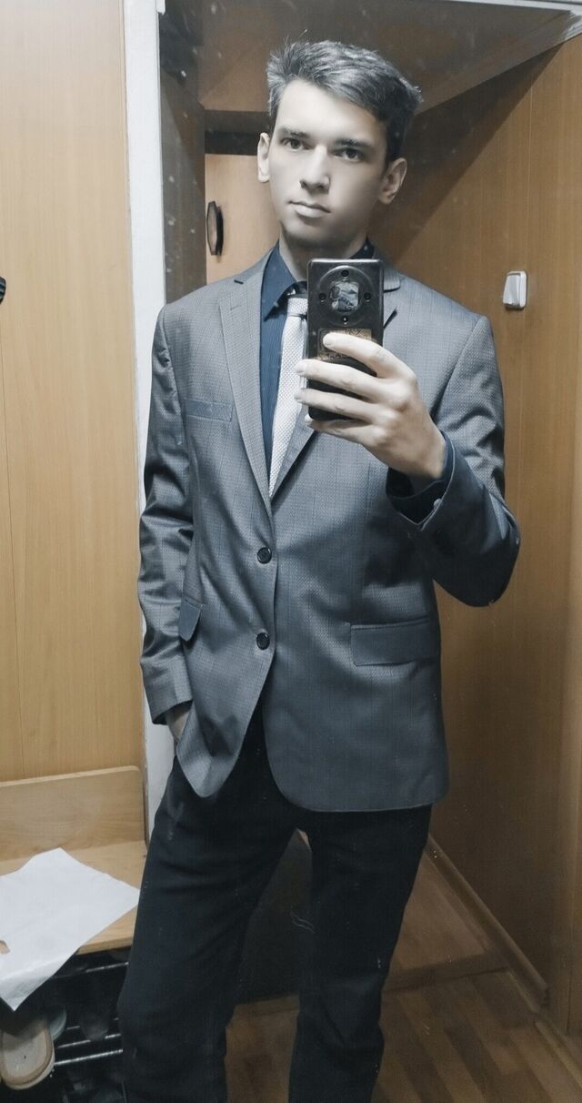  44953534  , 28 ,    