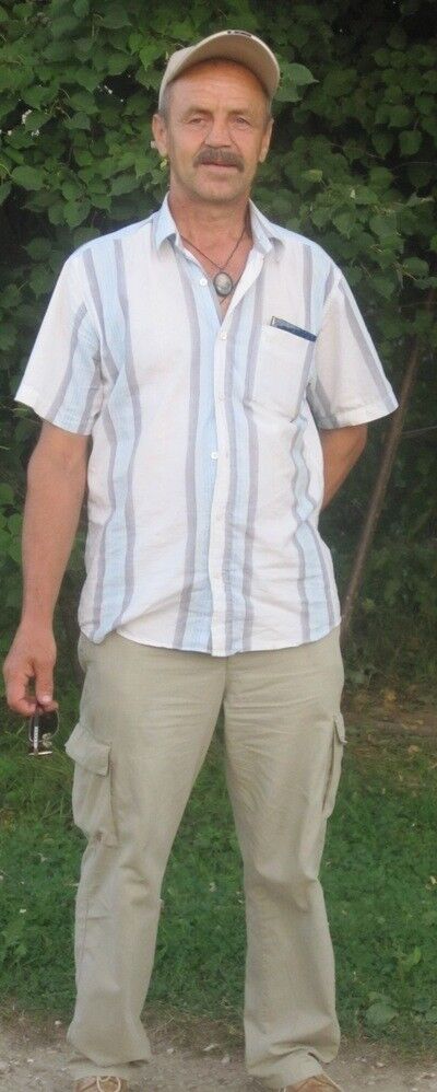  8645804  Ivan, 67 ,    