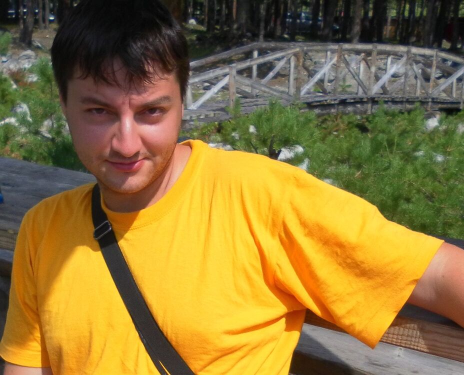  ,   Alexselius, 44 ,   