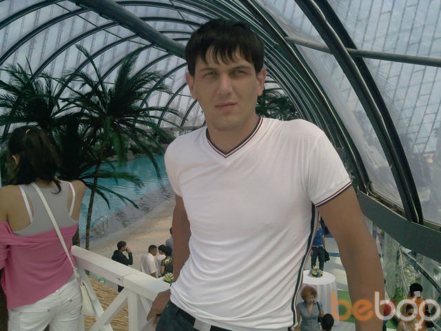  ,   Ruslan, 40 ,  