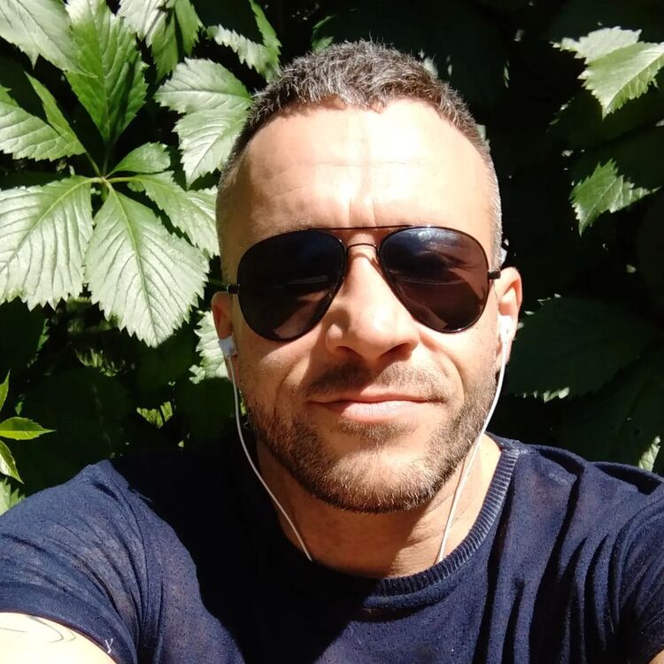   ,   Ivan, 46 ,   c 