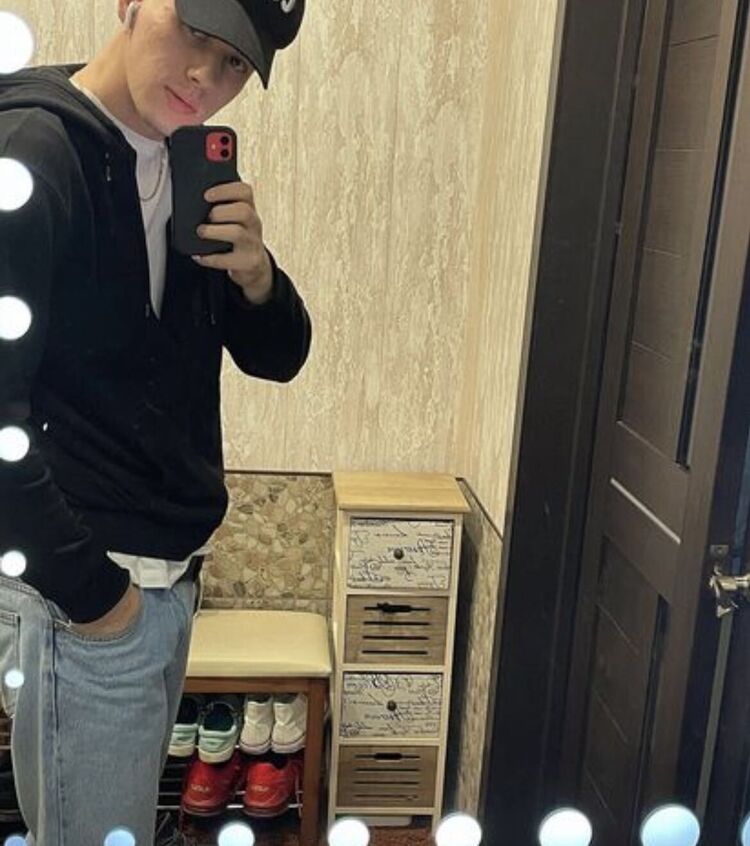 ���� 25673714 ������� �����, 27 ���, ���� ���������� � ���������