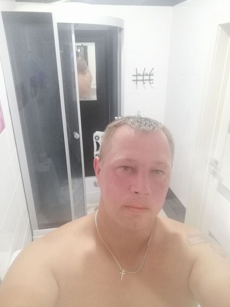  35698434  , 36 ,    