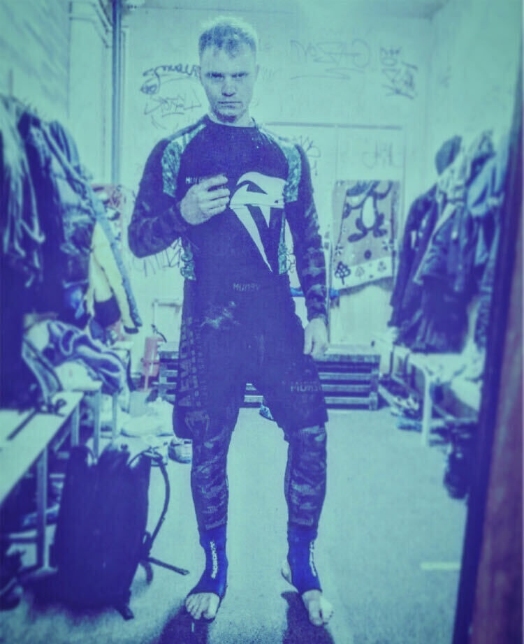  39921924  , 39 ,    -