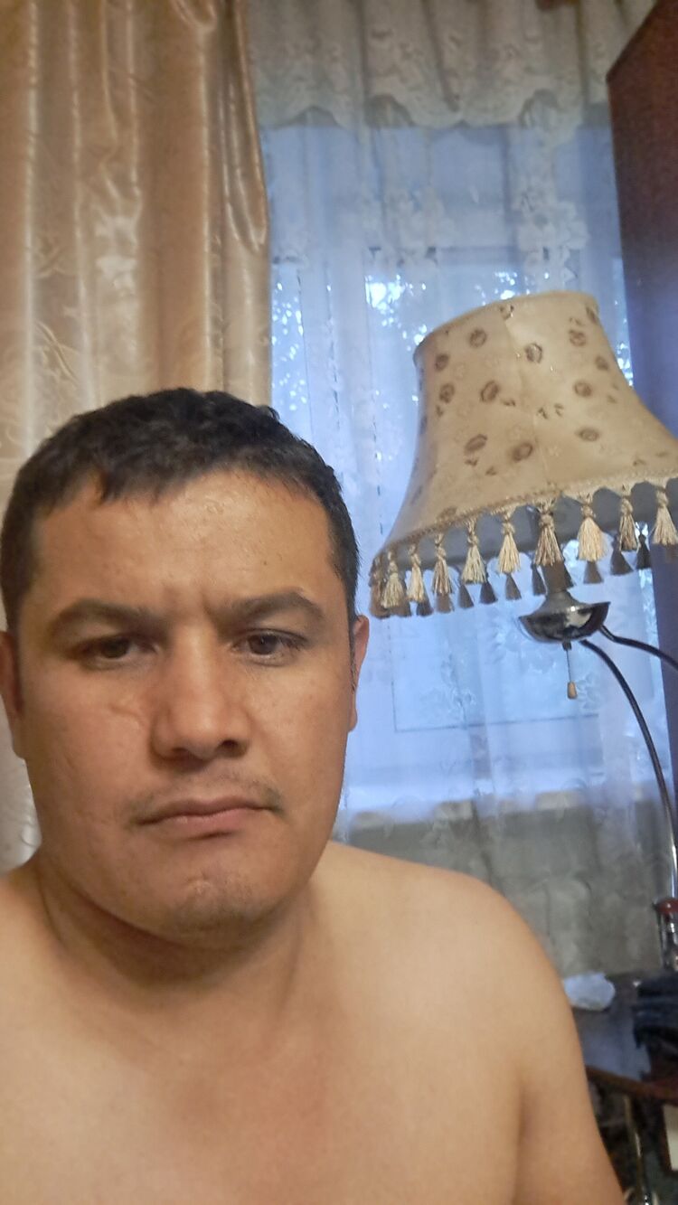  45524524  Zafar, 40 ,    
