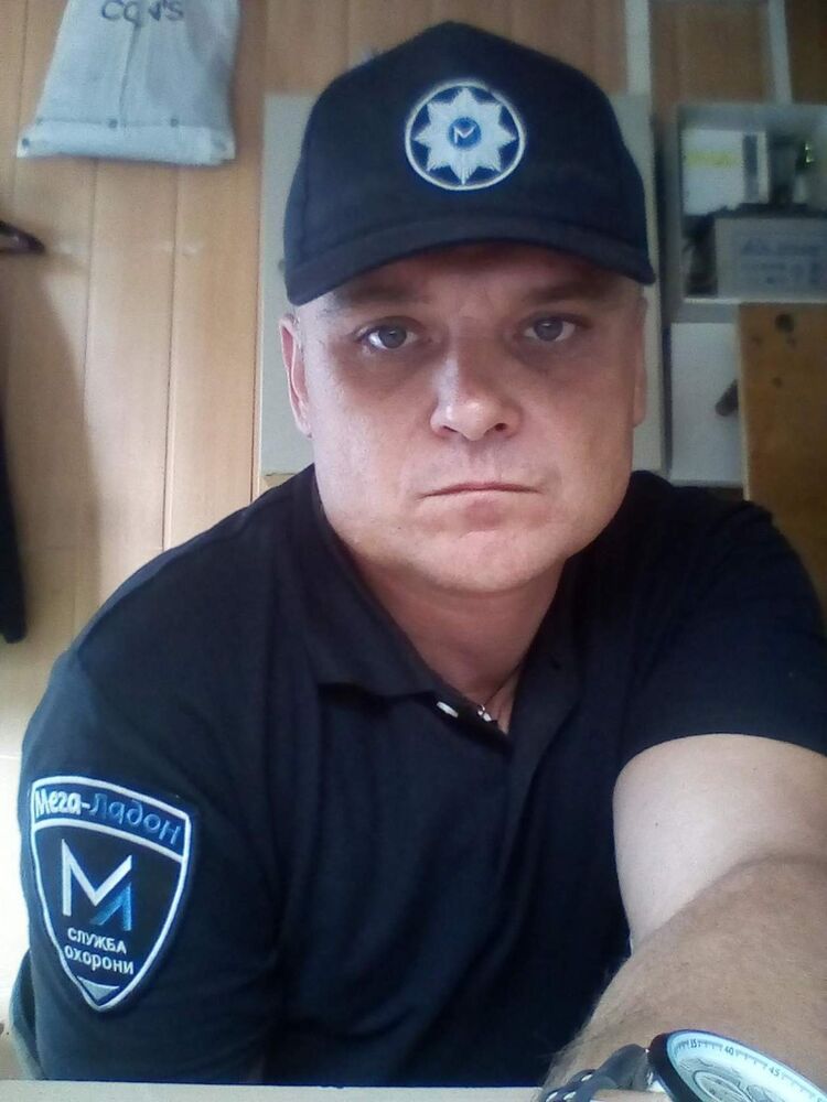  17316704  Vitaliy, 46 ,    