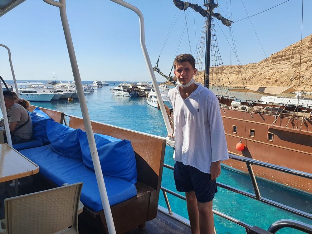  ,   , 21 ,   c 