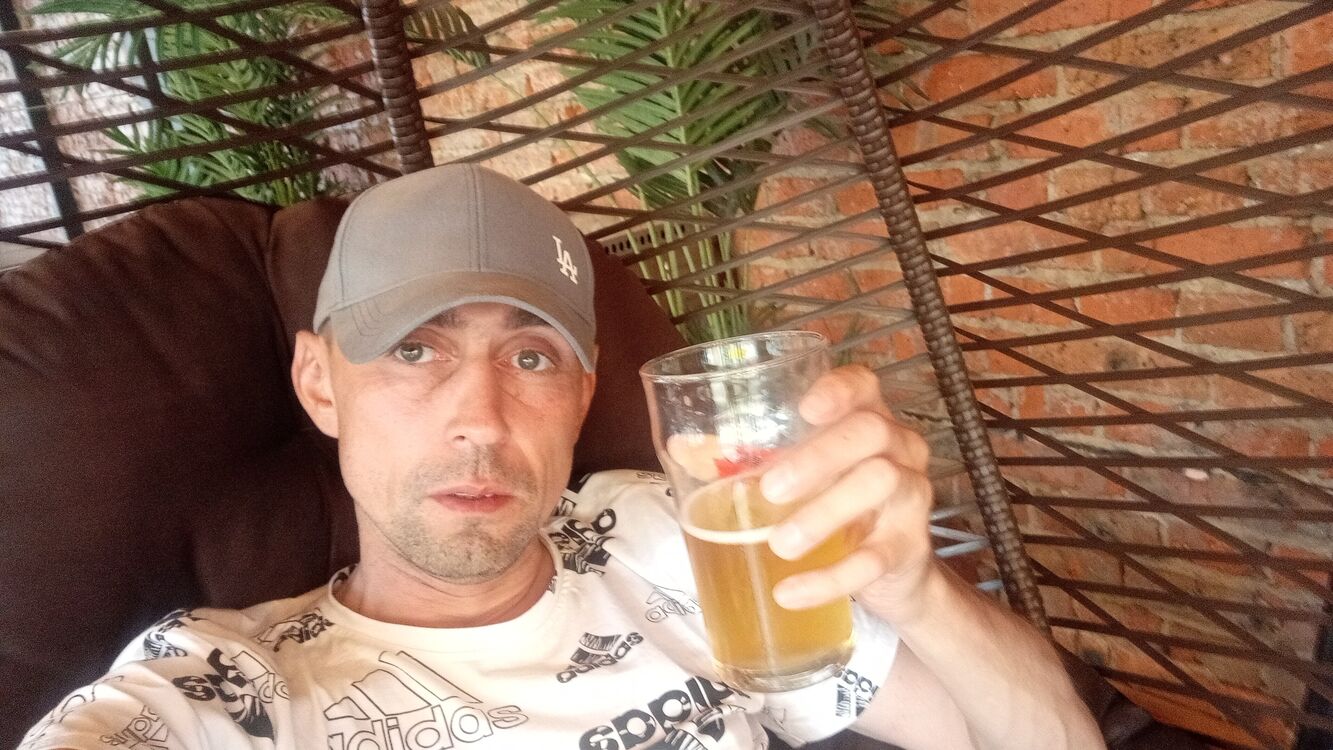  46014334  Paul, 38 ,    