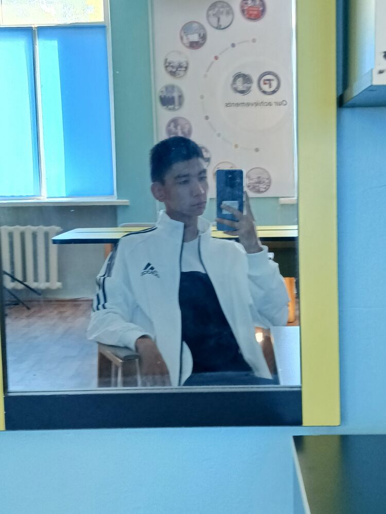  ,   Olzhas, 20 ,   ,   