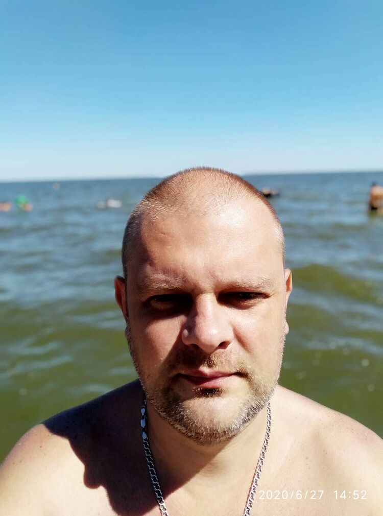  41046794  , 45 ,    