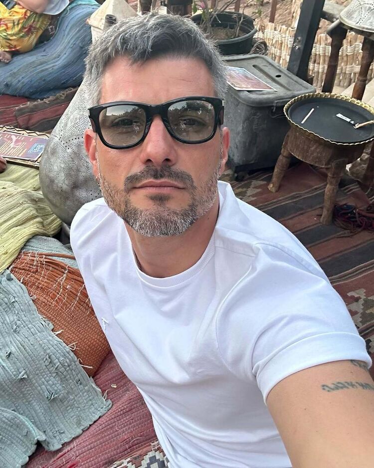  ,   , 38 ,   c 
