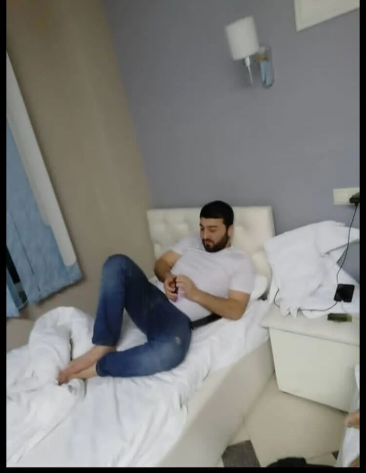  45159844  Misha, 33 ,    