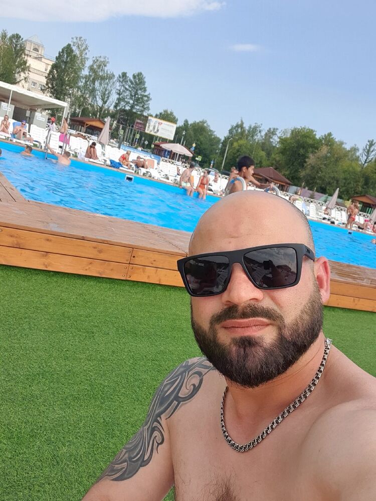  47892974  Binali, 38 ,    