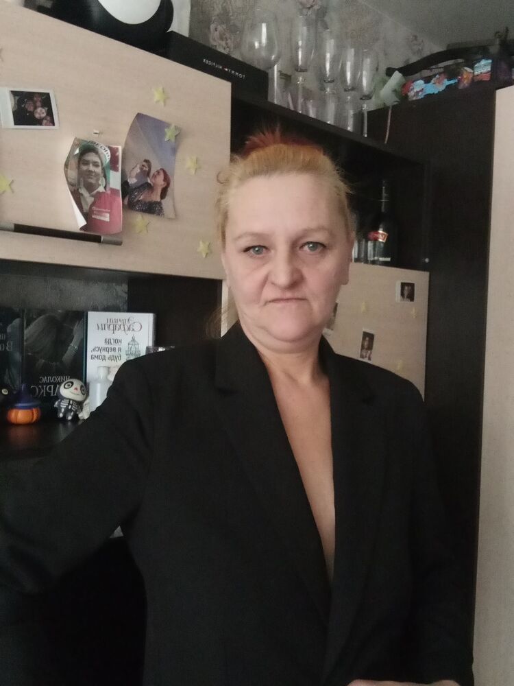  41998264  , 49 ,    
