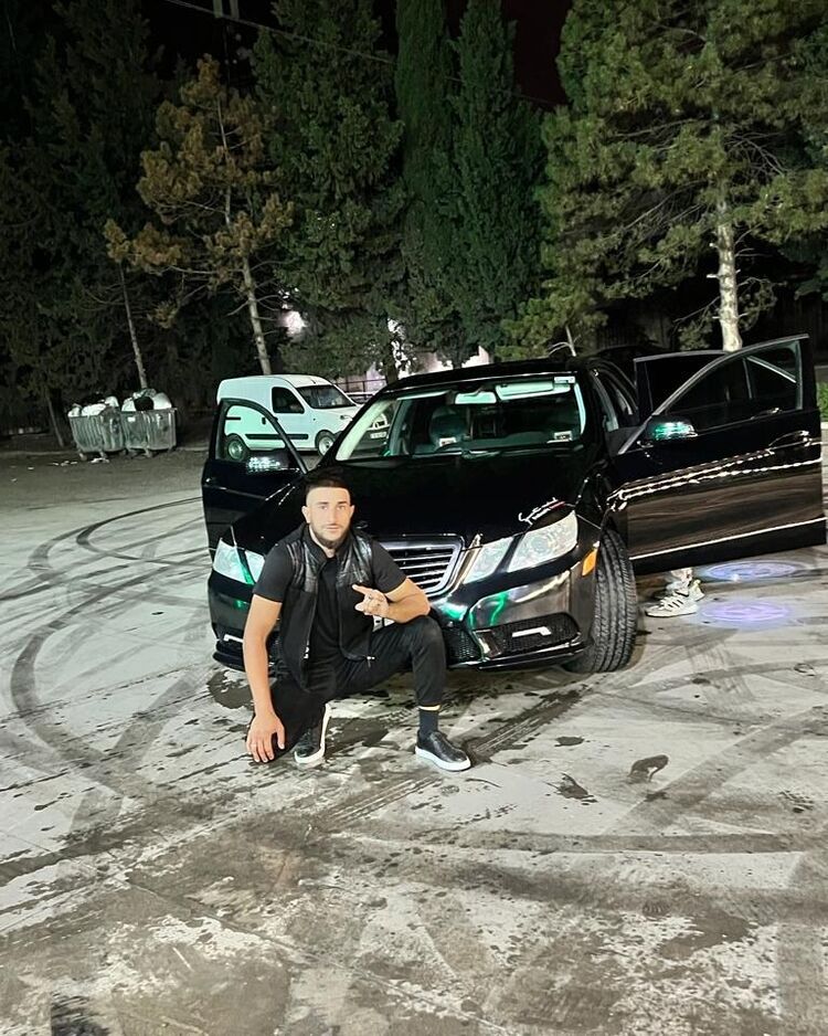  38466004  Islam, 31 ,    