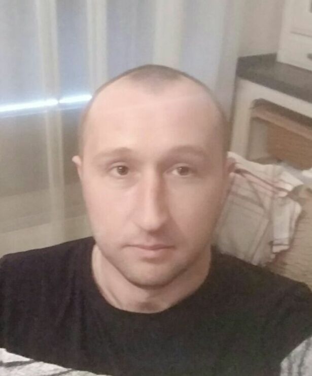  52889814  , 35 ,    