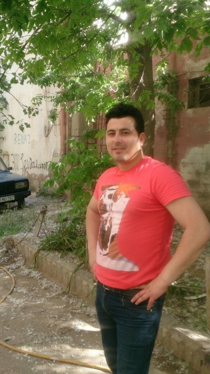  15171684  Temur, 39 ,    