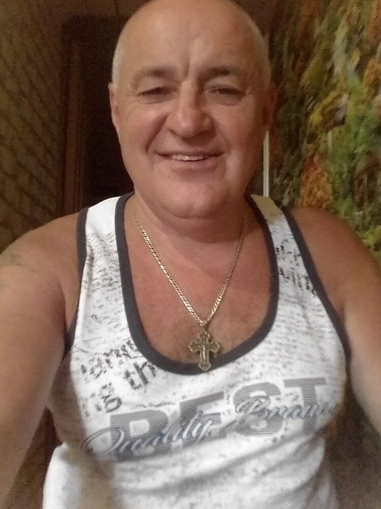  28553474  , 61 ,    
