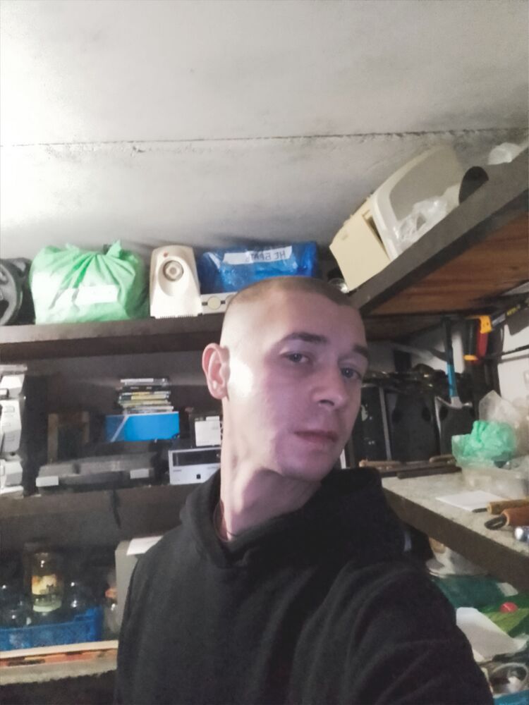  48591394  , 33 ,    