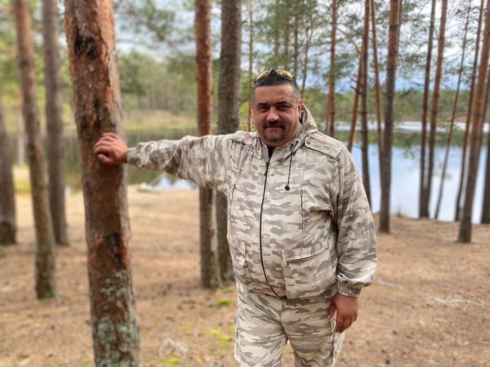 51354124  Andrei, 47 ,    