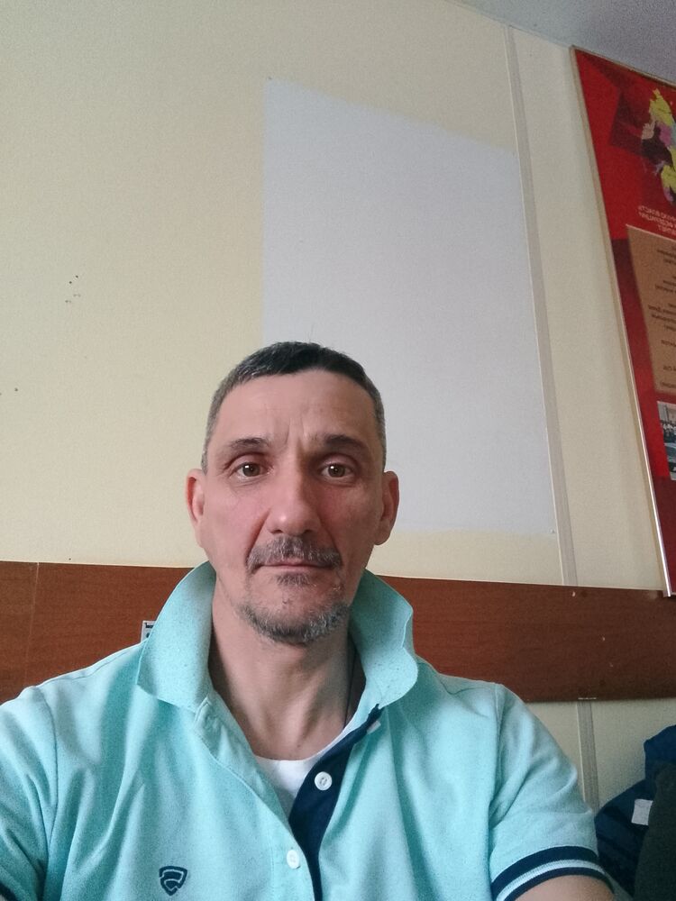  41339284  Pavel, 37 ,    