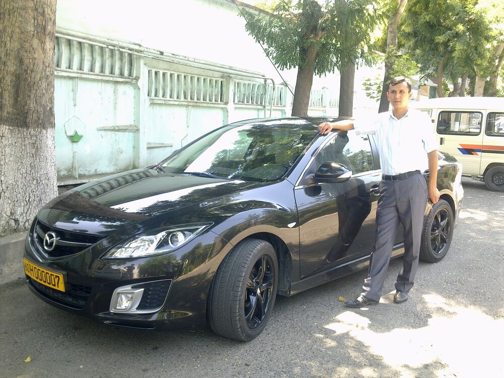  4255944  Usmonjon, 41 ,    