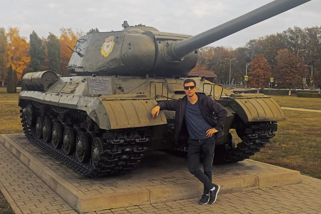  36864894  Dmitry, 29 ,    