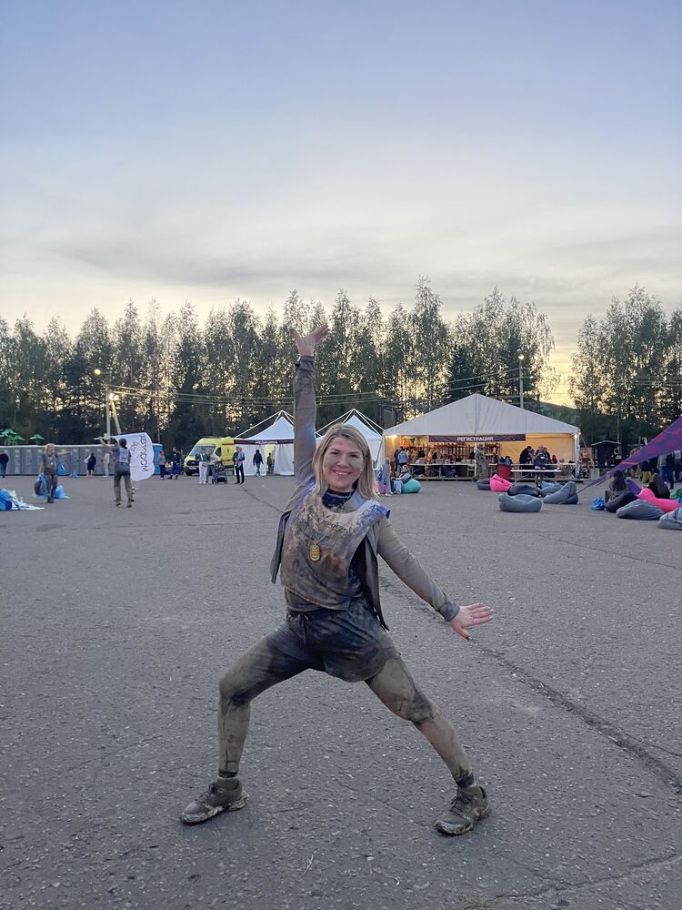  53612584  Maria, 45 ,    