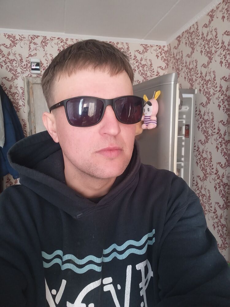  49854964  , 35 ,    
