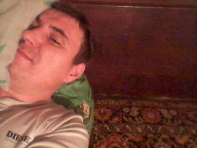  11207264  Koll, 42 ,    