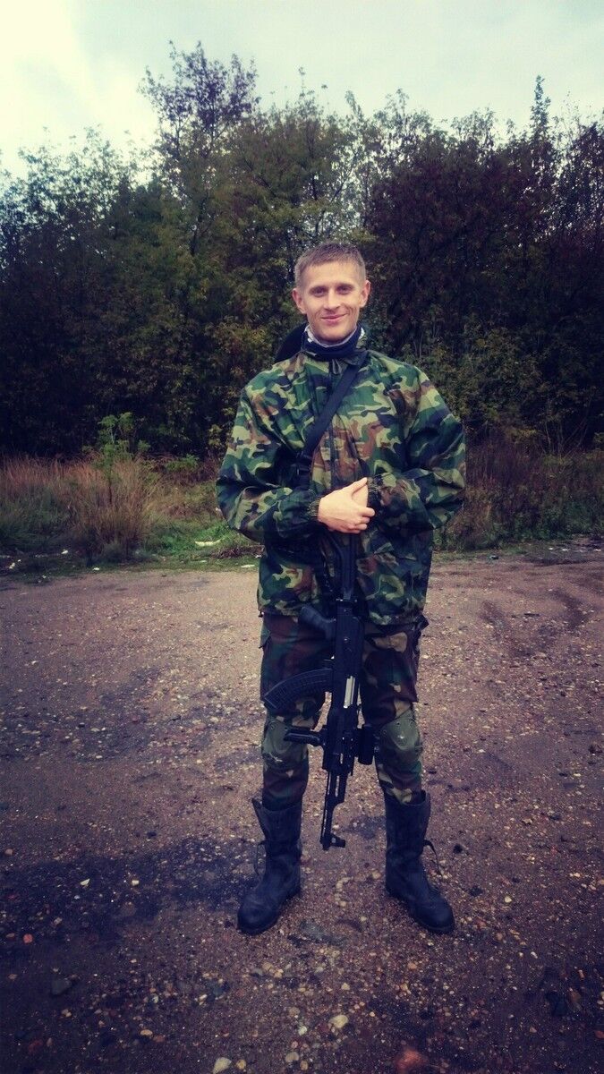  16688034  Oleg, 30 ,    