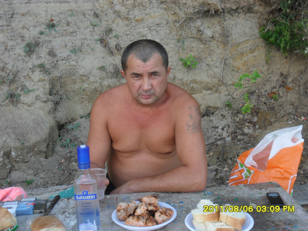  8396224  Rusnah, 58 ,    