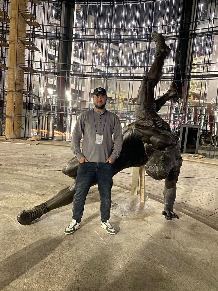  54348284  Alladin, 38 ,    