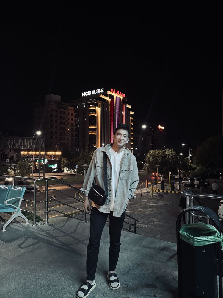  54352144  Baiseit, 21 ,    -