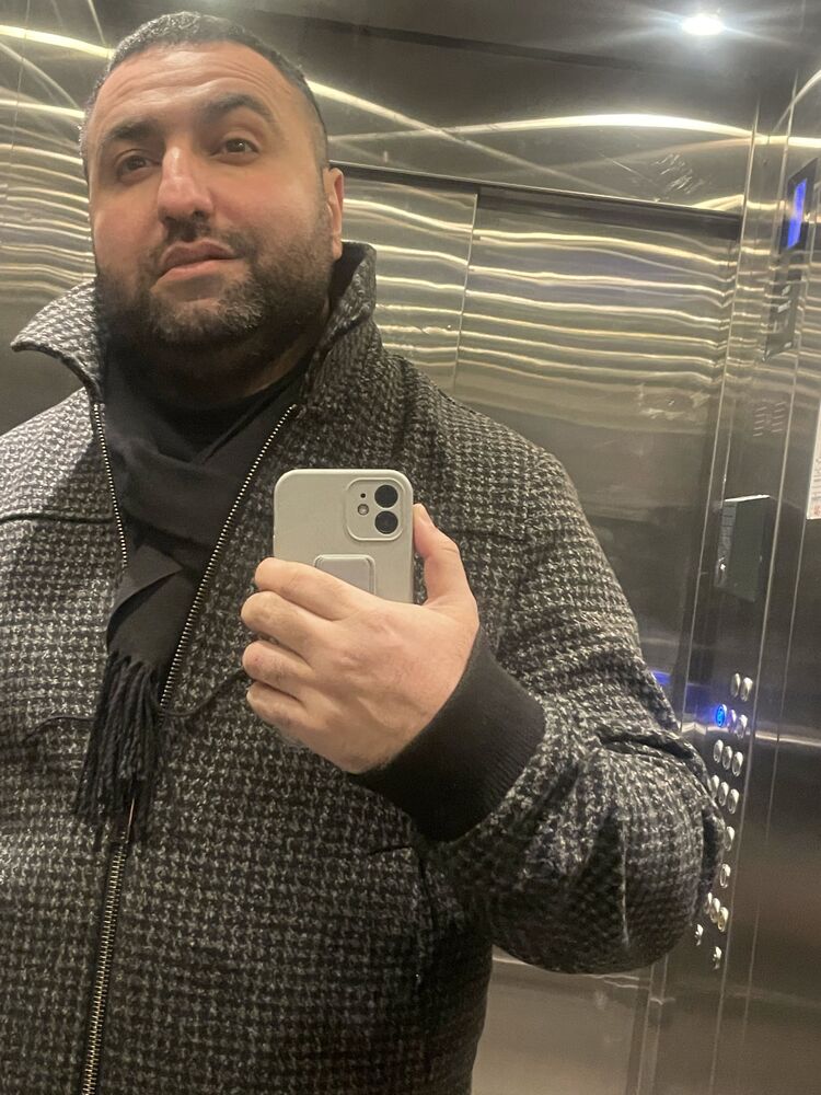  49790954  , 37 ,    