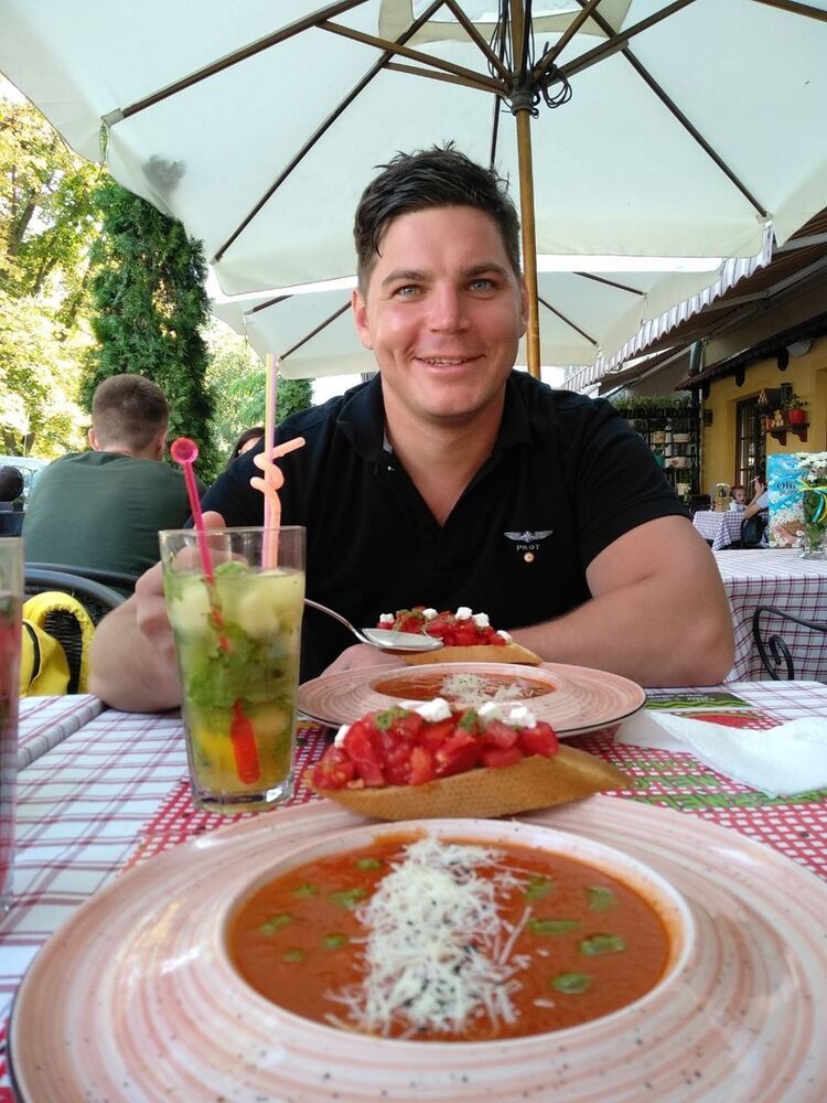  ,   Pizduk, 33 ,   ,   , c 