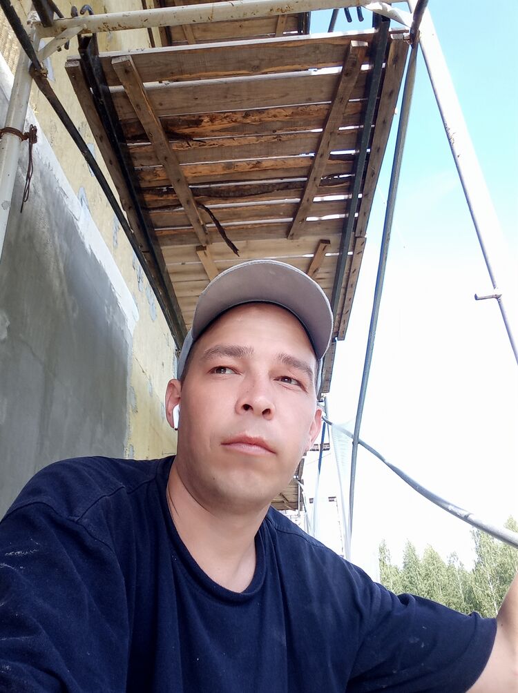  46486214  , 35 ,    